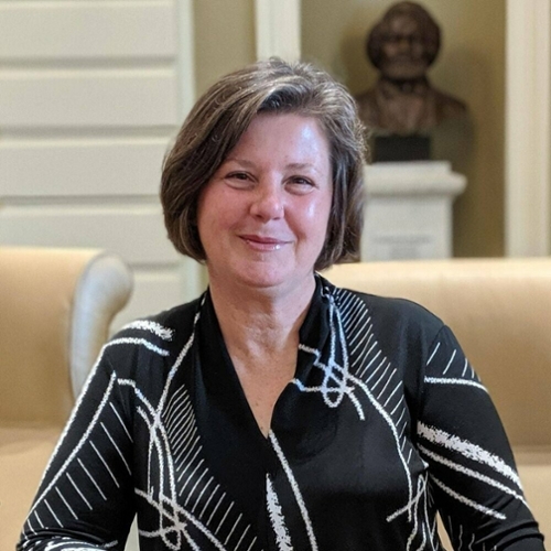 An image of the senator.
